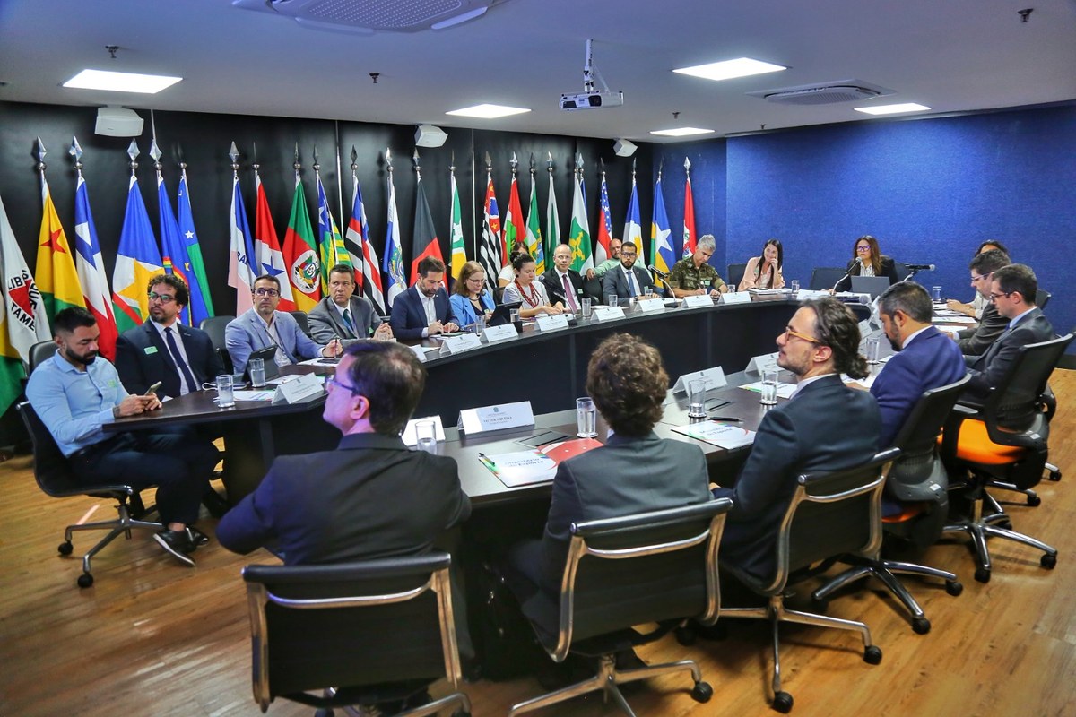 Governo se reúne para definir últimos ajustes na Lei Geral da Copa Feminina de Futebol 2027