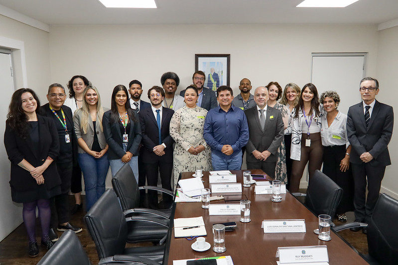 Ministro do Esporte, Paulo Henrique Cordeiro, reuniu-se com representantes do Ministério da Justiça e do Conselho Nacional de Justiça. Foto: Henrique Barrios/MEsp