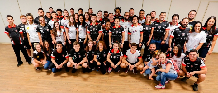 Atletas da Sociedade de Ginástica Porto Alegre – SOGIPA-RS e Minas