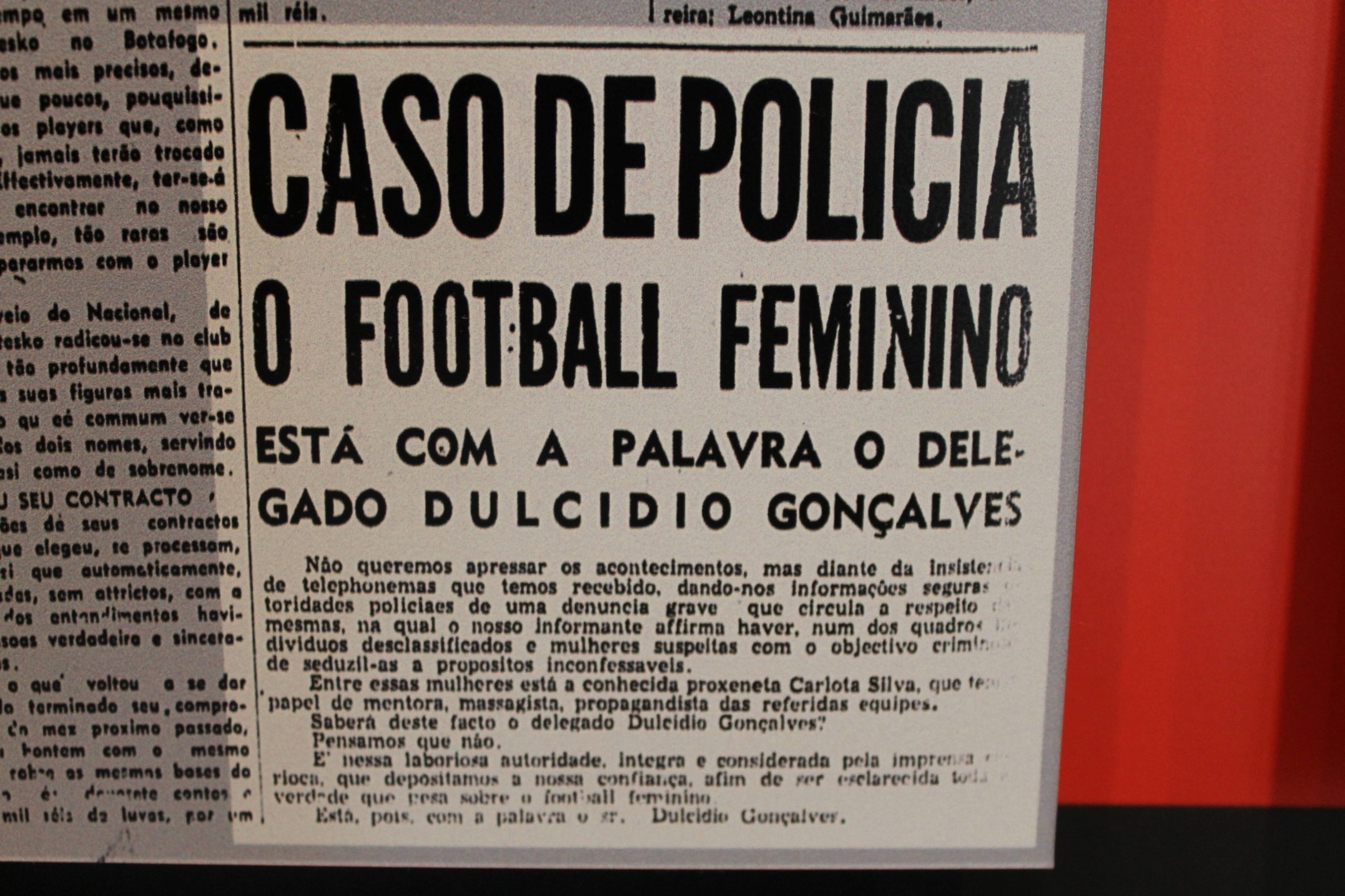 recorte de jornal proibiçao do futebol feminino