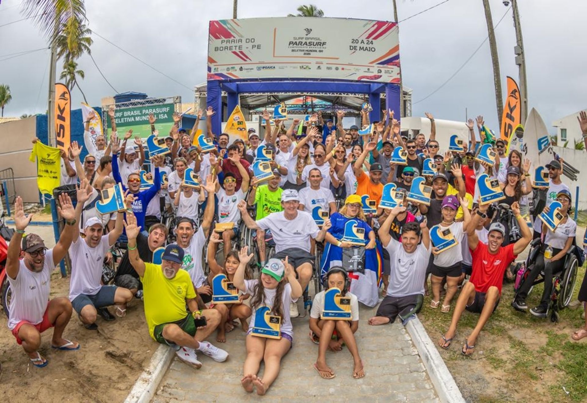 Surf Brasil Parasurf 2026 consagra 23 campeões e campeãs em Porto de Galinhas (PE)