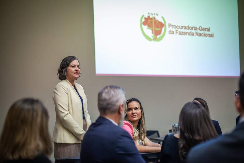 Anelize Almeida-PGFN.jpg