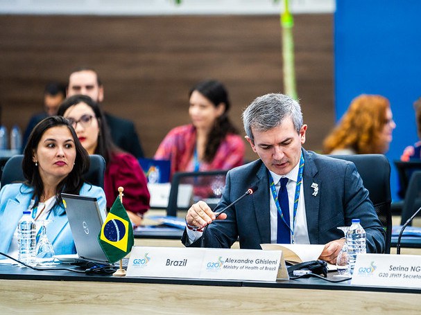 Priscila Yuvamoto.jpg