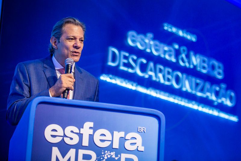 Fernando Haddad - seminário.jpg