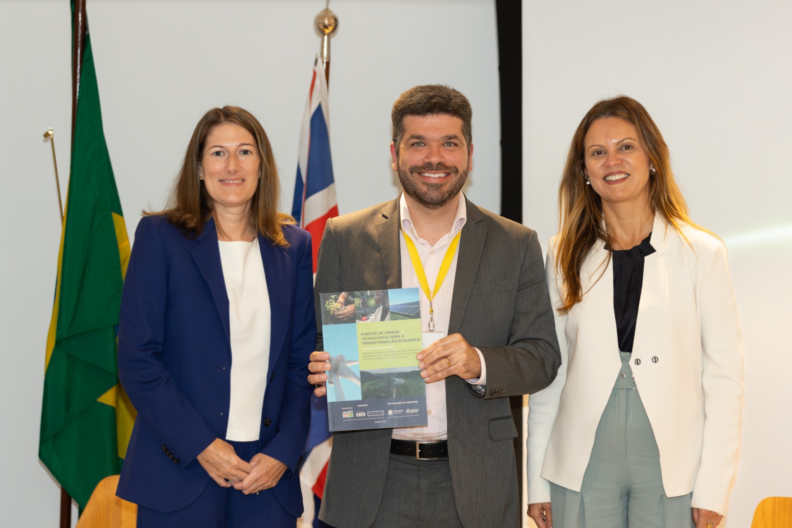 Instituto AYA_ fotos Thaís Mallon.jpg