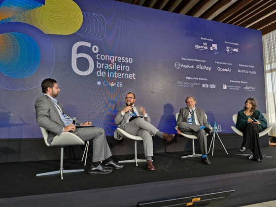 Secretário Regis Dudena no 6º Congresso Brasileiro de Internet
