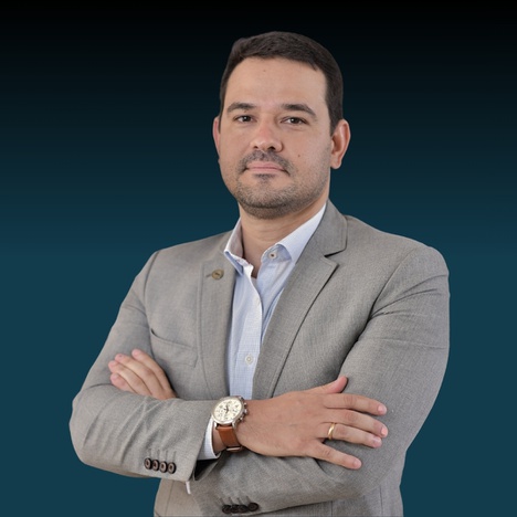 Emmanuel Sousa de Abreu.jpg