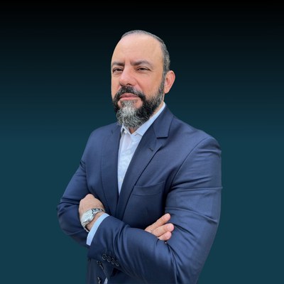 Gryecos Attom Valente Loureiro.jpg