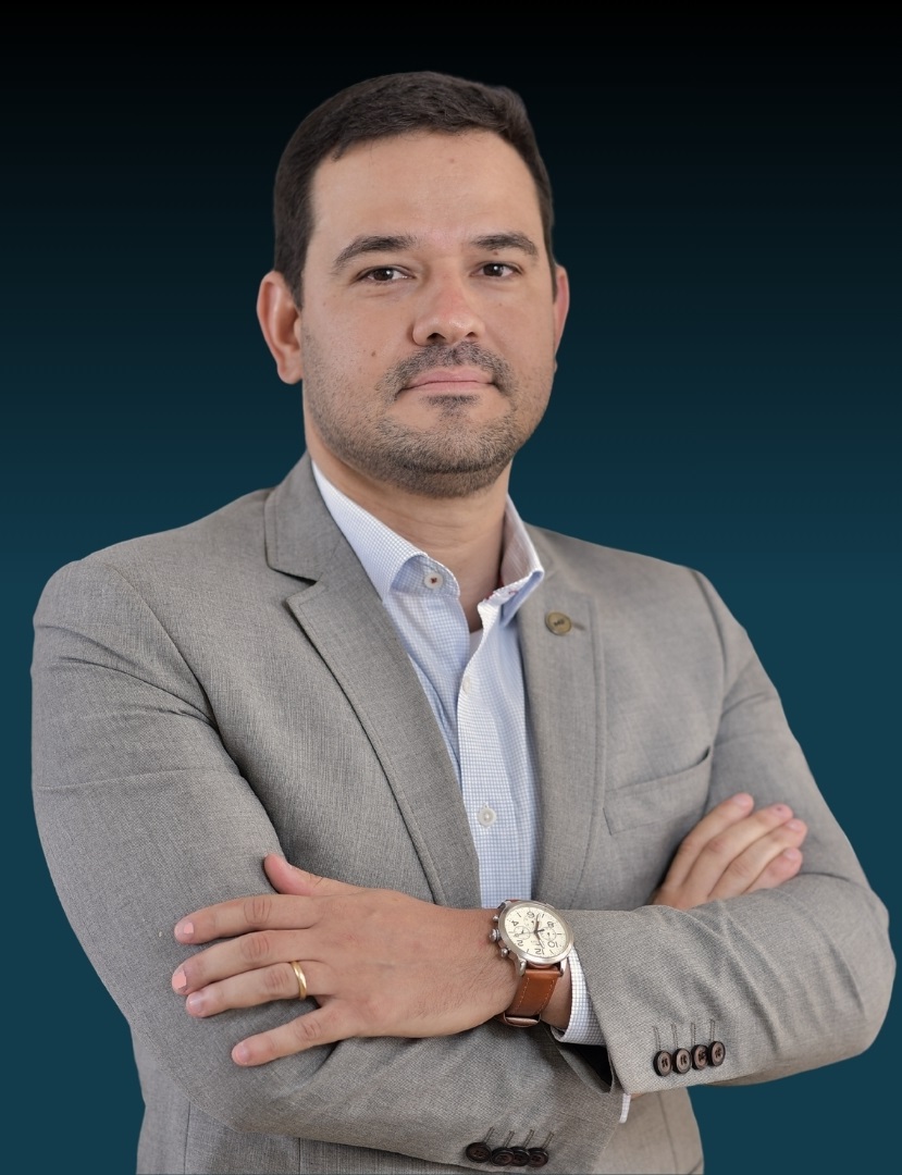 Emmanuel Sousa de Abreu.jpg