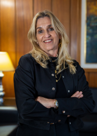 Mônica Avelar Antunes Netto