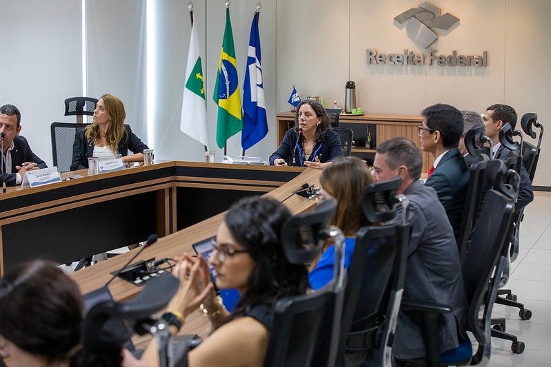 Balanço da fiscalização da Receita Federal aponta que autuações somaram R$ 233 bilhões em 2025