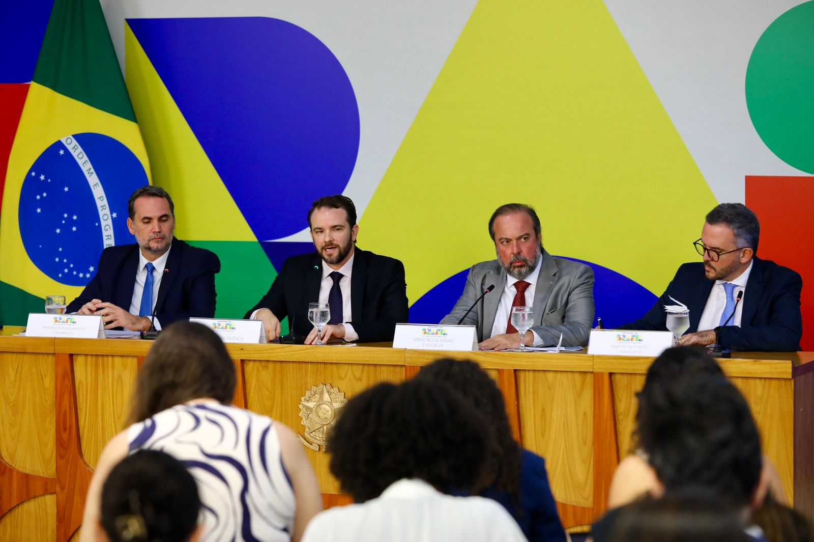 Governo Federal edita nova Medida Provisória para conter impacto da alta dos combustíveis