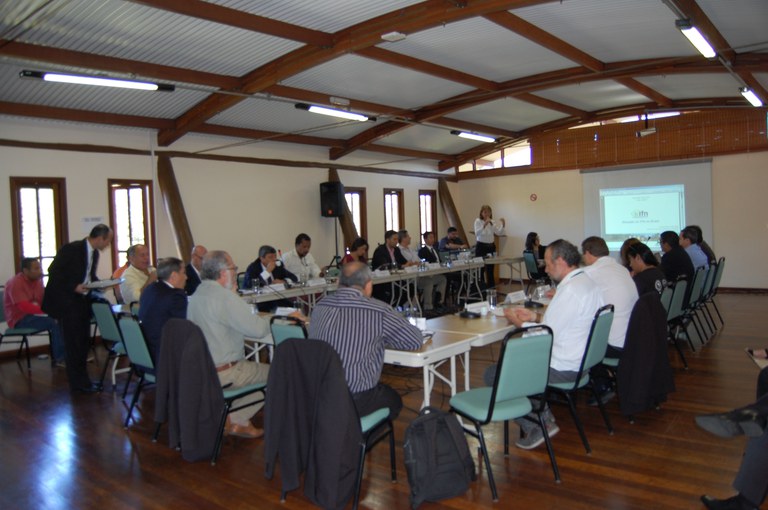 Capa_Comissão de Gestao de Florestas Publicas discute novo edital de Concessao para a Flona do Jamari e aprova PAOF 2018.jpg