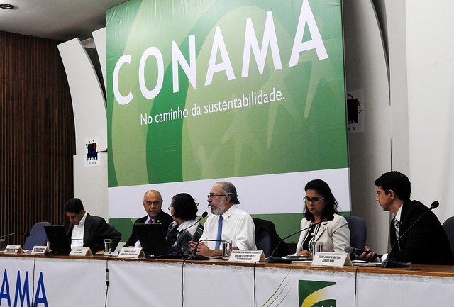 Capa_Programa de Regularizacao Ambiental e apresentado no Conama.jpg