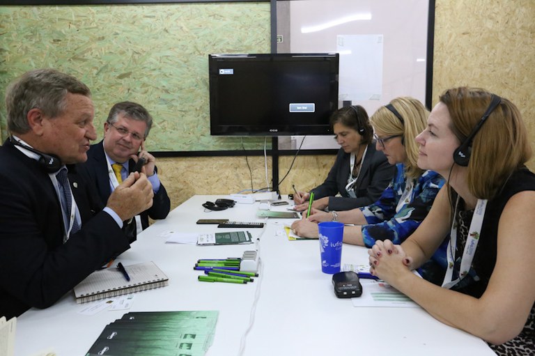 Capa_Dirigentes dos Servicos Florestais do Brasil e dos Estados Unidos se reunem para discutir acordos bilaterais.jpg