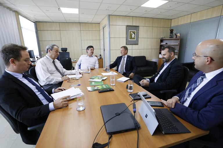 Capa_SFB e Anater estudam caminhos para levar assistencia tecnica aos produtores rurais.jpg