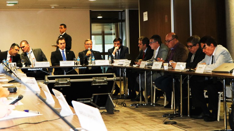 Capa_Servico Florestal participa de reuniao do Conselho Tematico de Meio Ambiente da CNI.jpg