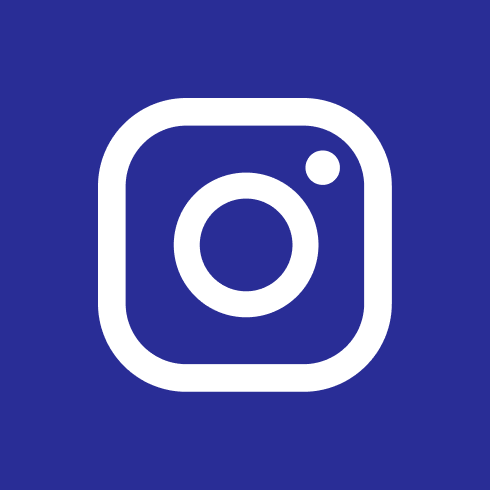 Ícone do Instagram. A imagem mostra o contorno de uma câmera fotográfica estilizada em branco, com u