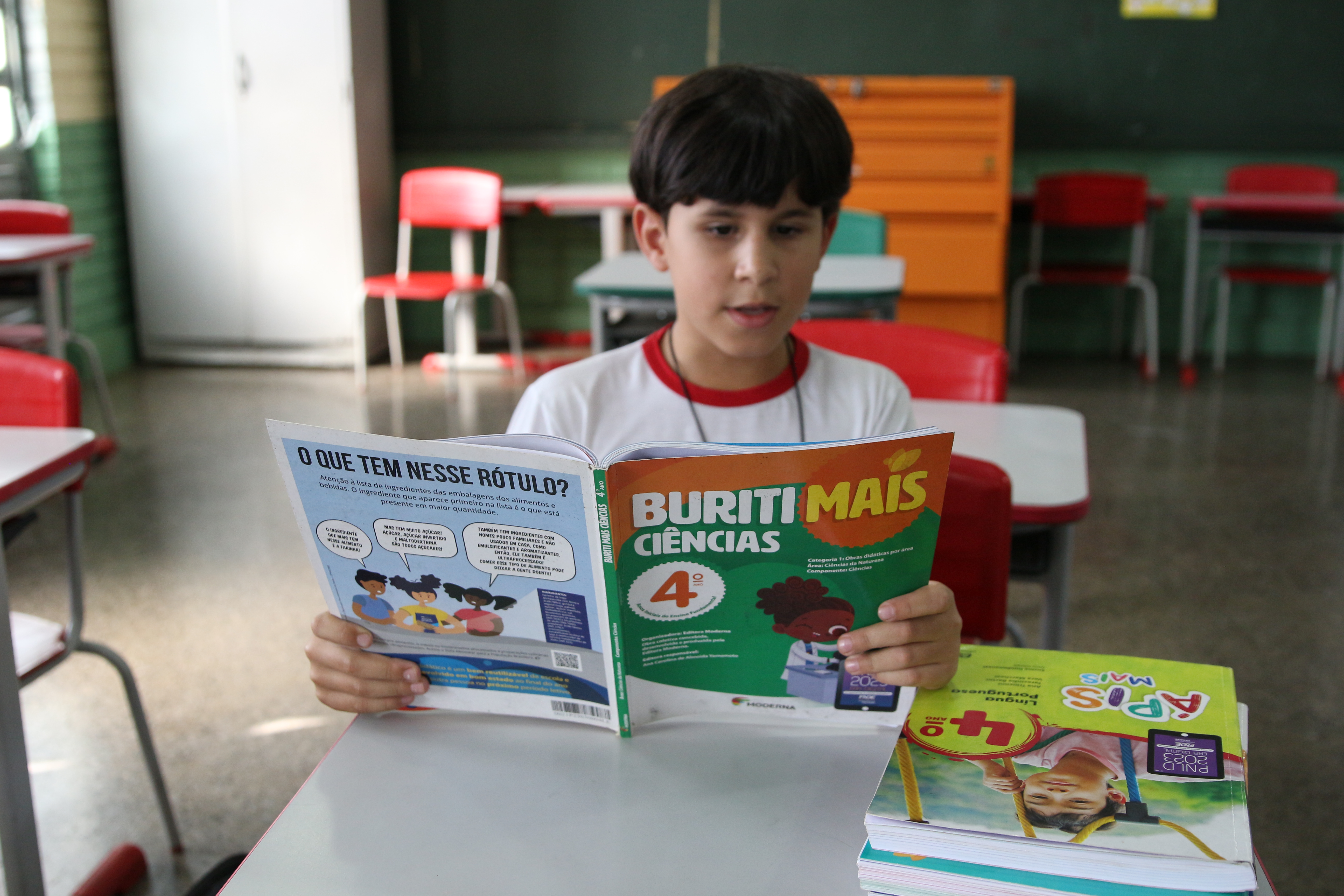 PNLD 2024 - Anos Finais - Literário - Objeto 3