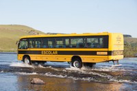 MEC entrega novos ônibus escolares aos municípios do Ceará