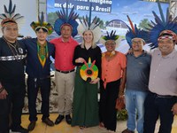 Bahia assina ordem de serviço para construção de Escola Indígena Pataxó
