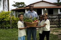 Compra de alimentos da agricultura familiar para a alimentação escolar registra avanço nos últimos anos
