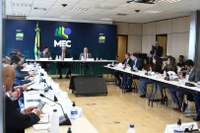 Conselho Deliberativo do FNDE estabelece critérios para participação no PDDE Educação e Família