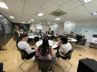 Em visita ao FNDE, delegação da Armênia conhece o monitoramento do Programa de Alimentação Escolar