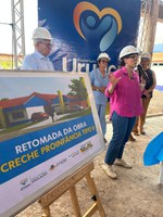 FNDE anuncia investimentos e retomada de obras em Goiás