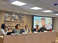 FNDE e MEC promovem audiência pública para aprimorar o PNLD Anos Iniciais 2027-2030