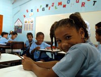 FNDE faz repasse extra de R$ 94,7 milhões a 14.656 escolas com alto desempenho no Programa Dinheiro Direto na Escola