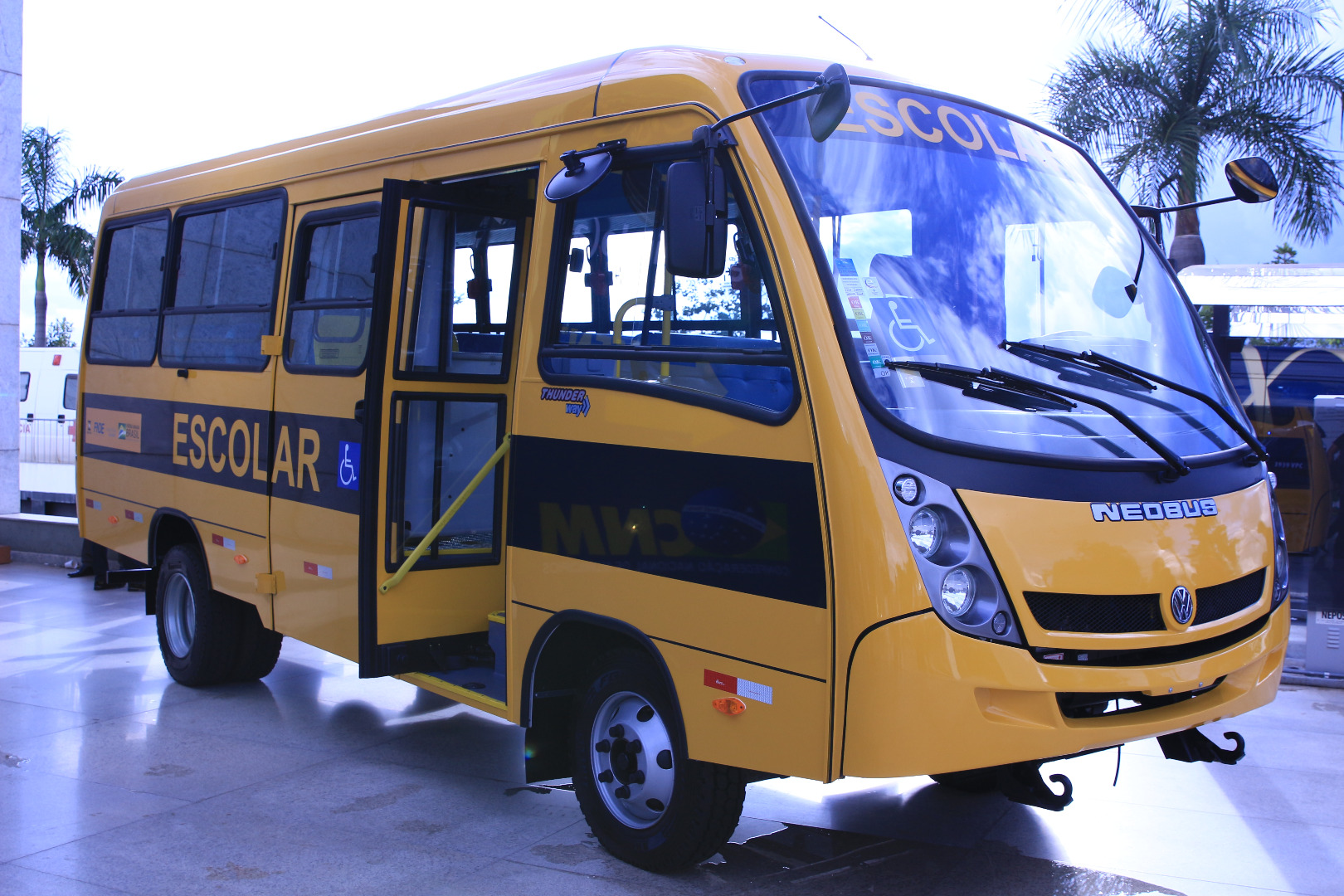 Fotos ônibus (Foto- Saulo F Cardoso - AscomFNDE) (3).JPG