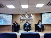 Palestra no FNDE aborda equidade racial na administração pública
