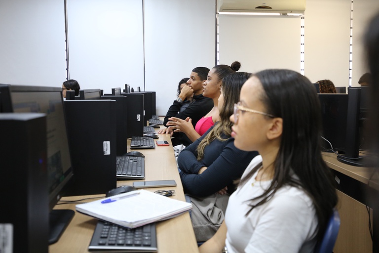 PNLD Digital: como acessar as obras da rede pública