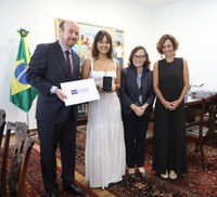 FUNAG recebe ganhadoras do 2º Prêmio Maria José de Castro Rebello Mendes