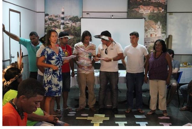 2013-12-19-oficina-nota4PNGAT