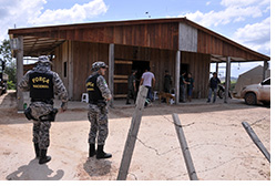 2014-01-14-funai-awa