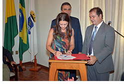 2014-02-12-acre-nota2