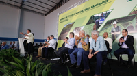 Governo Federal entrega títulos definitivos de terra para 1.665 famílias em Mato Grosso