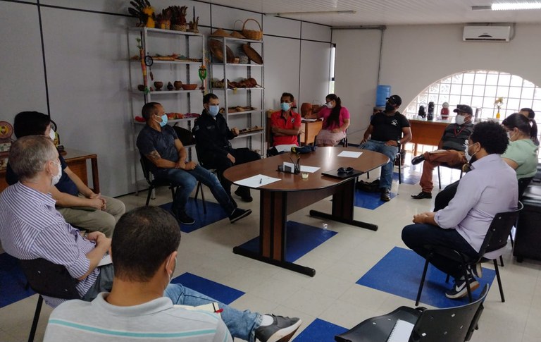 cr dourados covid CAPA 1.jpg