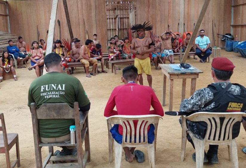 saude yanomami _  CAPA _ ed.jpg