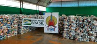 Funai entrega mais de 10 mil cestas de alimentos a indígenas no Amazonas