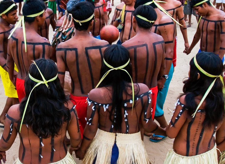 Índios Xerente_dançam para Krahôs_Foto Mário Vilela (2).jpg
