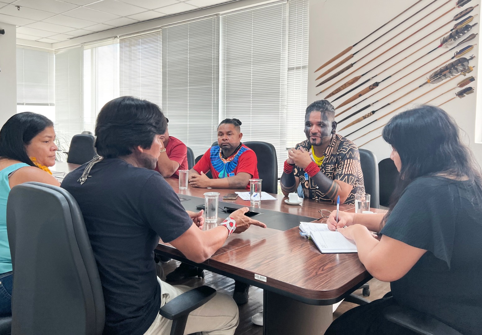 Reunião líderes Krenak _ 1 ED.jpg