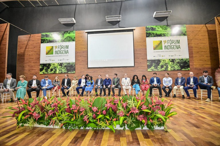 dispositivo de abertura do Fórum, com Junior Manchineri (CR Apur) - crédito - Diego Gurgel - Secom Acre.jfif