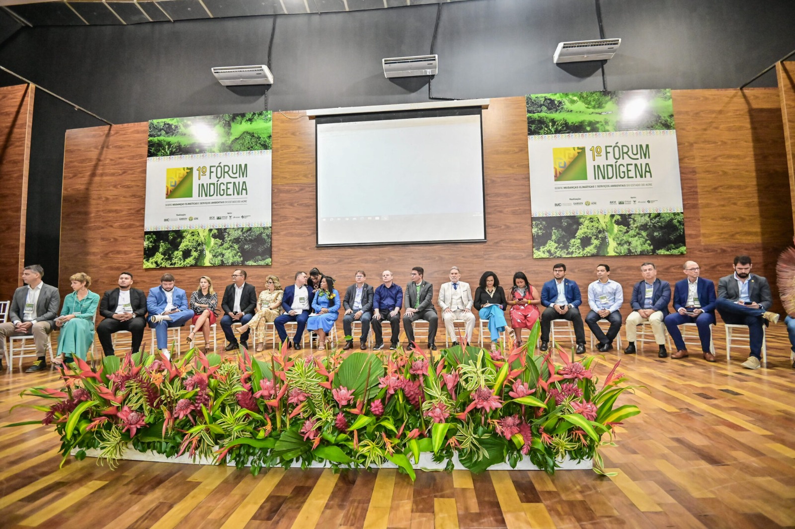 dispositivo de abertura do Fórum, com Junior Manchineri (CR Apur) - crédito - Diego Gurgel - Secom Acre.jfif
