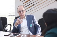 Funai recebe diretor da Climate Rights International; encontro tratou da preservação ambiental