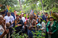 Joenia Wapichana participa de assembleia do Povo Xukuru no agreste pernambucano