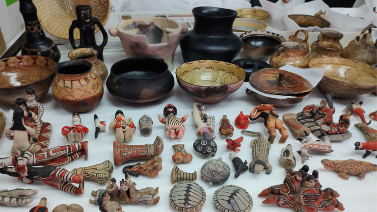 https://www.gov.br/funai/pt-br/assuntos/noticias/2023/museu-do-indio-empresta-acervo-para-a-exposicao-201censaios-para-o-museu-das-origens201d/foto_capa_1.png/%40%40images/a004adec-5bd5-40e8-b17b-a0fe1d1b6faa.png