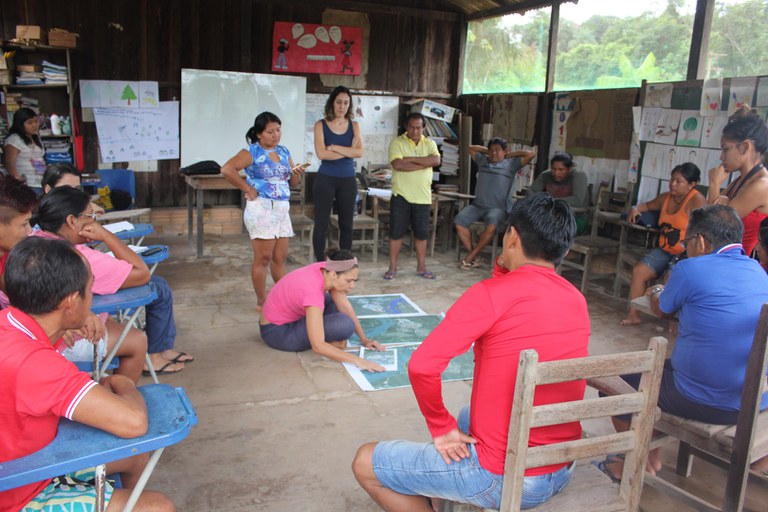 03 Oficina de mapeamento Sawre Apompu.JPG